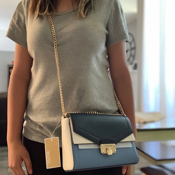 New Mk kinsley medium shoulder 🦋 - Picture 11 of 14